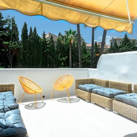 Apartment Amazing 2 Bedroom In Jardines Fuentes